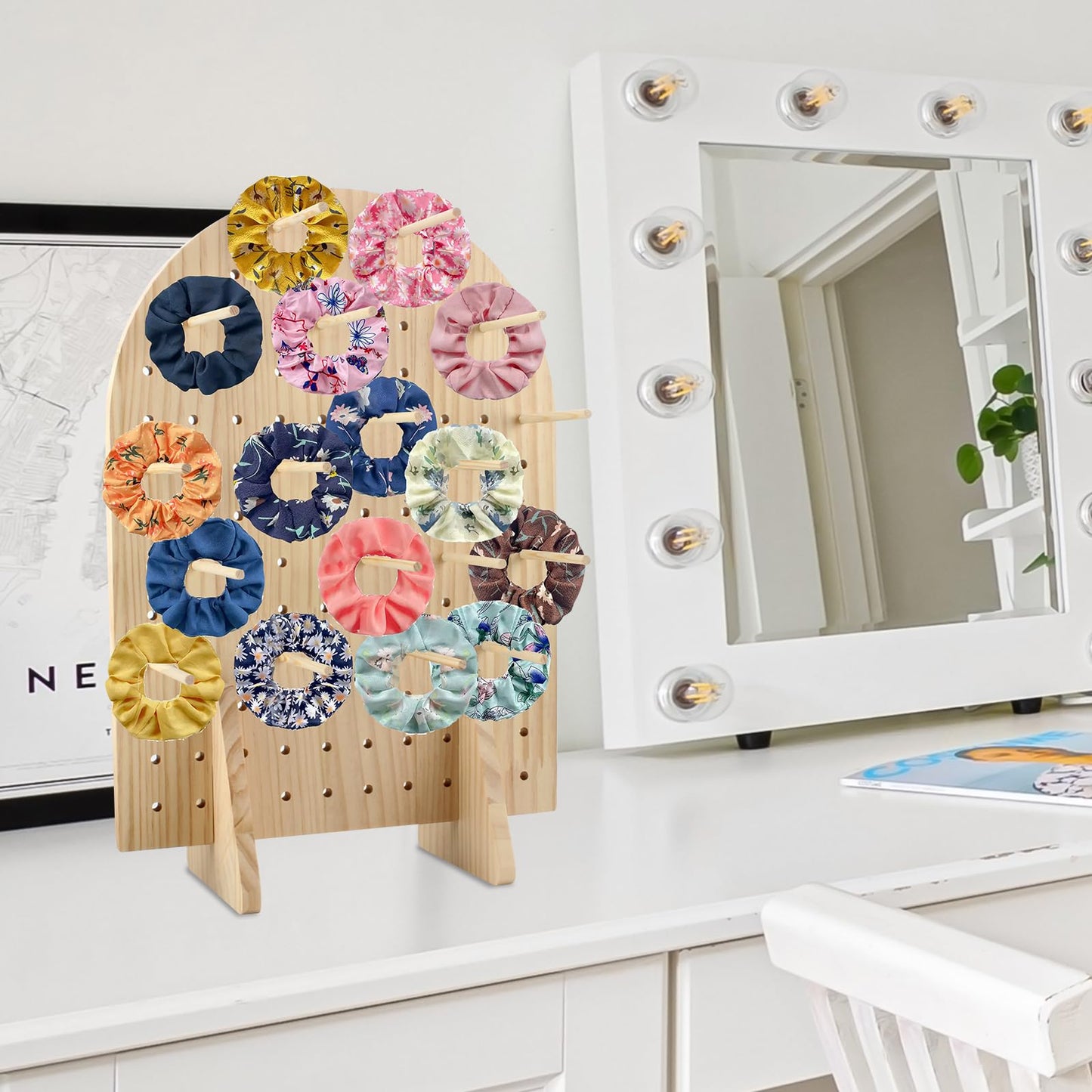 Wooden Pegboard Display Stand with 25 Pcs Dowel Rods